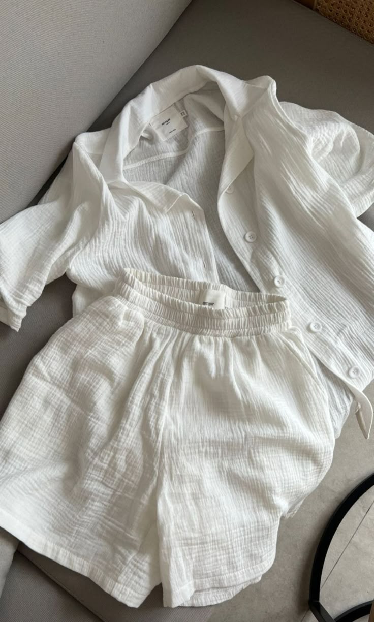 Two piece shorts